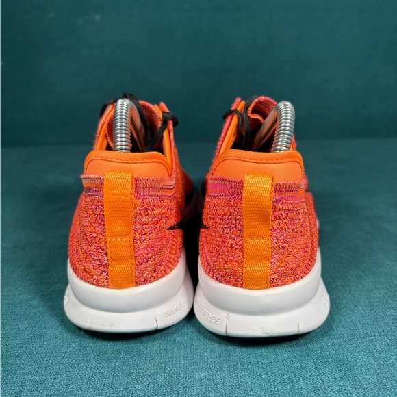 Nike Free 5.0 TR Flyknit Running Shoes Womens Sz 9 Citrus Pink - Picture 2 of 8